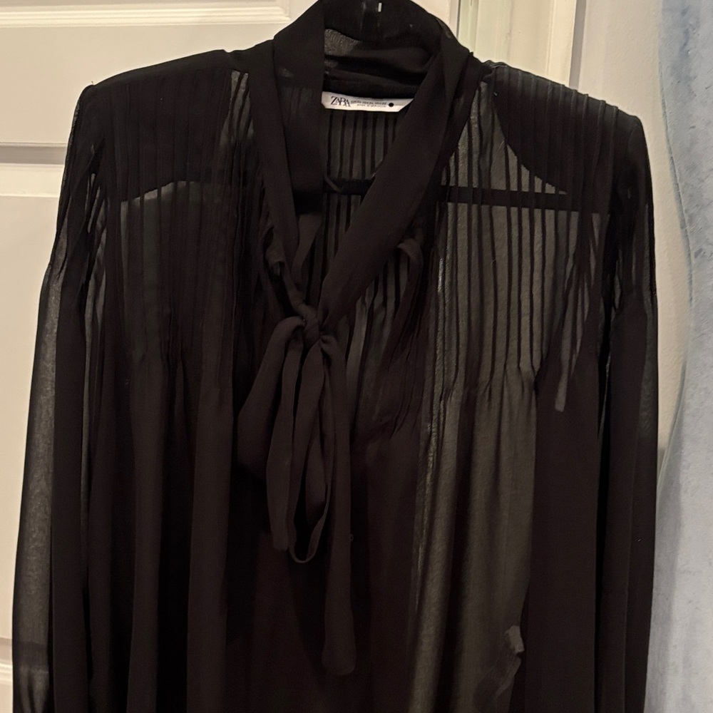 ZaraBlack Tie-Neck Sheer Long-Sleeve Top with Shoulder Pads.  Size XL